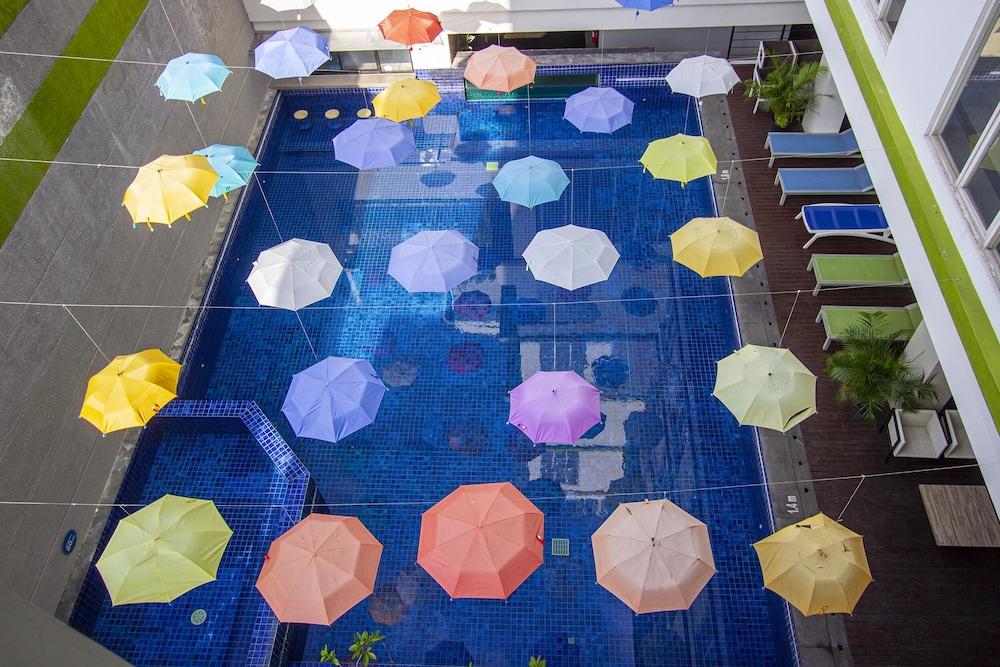 โรงแรมดาฟัม ฟอร์ตูนา เซตูรัน ยอกยาการ์ตา ภายนอก รูปภาพ